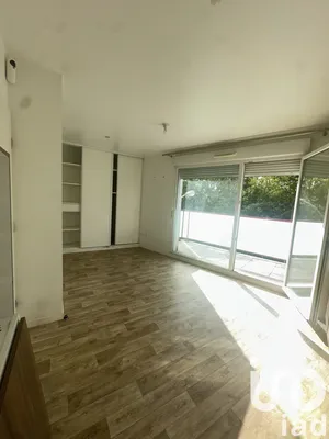 Apartment at Noisy-le-Sec (93130)