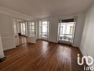 Appartement à Paris (75007)