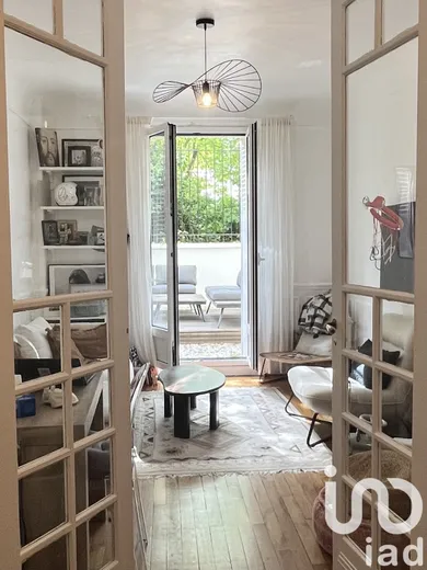 Appartement à Paris (75015)