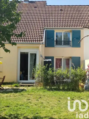 Traditional house at Rambouillet (78120)