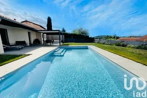 House at Lissieu (69380)