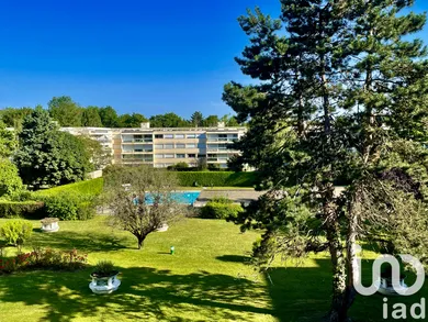 Apartment at Bailly (78870)