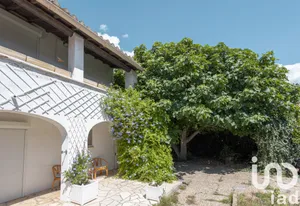 House at Les Saintes-Maries-de-la-Mer (13460)