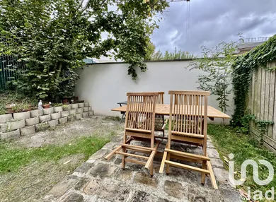 House at Rueil-Malmaison (92500)