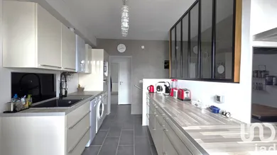 Apartment in Saint-Brice-Courcelles (51370)
