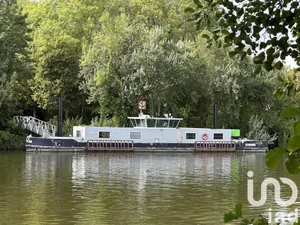 Péniche à Conflans-Sainte-Honorine (78700)