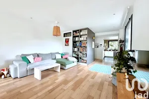 Maison à Le Plessis-Robinson (92350)