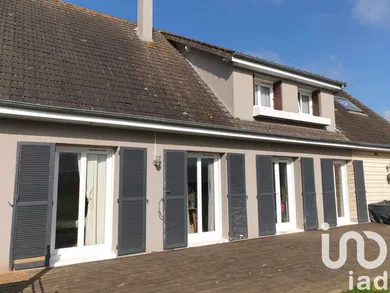 Maison de ville à Beaumont-le-Roger (27170)