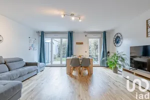 House at Romainville (93230)