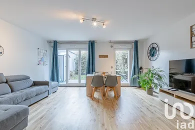 House at Romainville (93230)