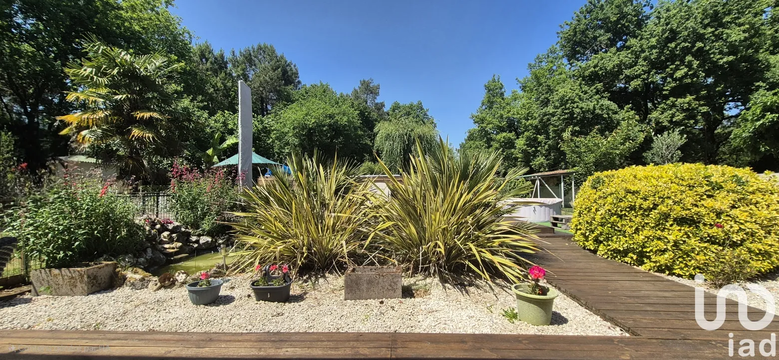 Vente maison à Le Pian-Médoc (33290) : maison 5 pièces 157 m² - 2101163 — 3