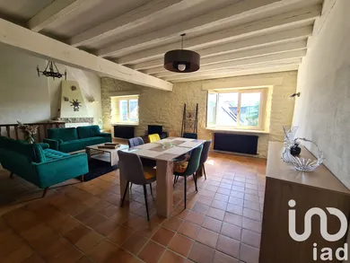 House in Saint-Julien (22940)