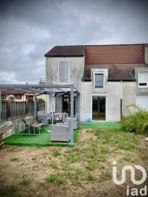 House at Saint-Germain-du-Puy (18390)