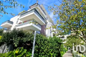 Apartment at Noisy-le-Sec (93130)