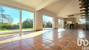 Architectural house at Warcq (08000)