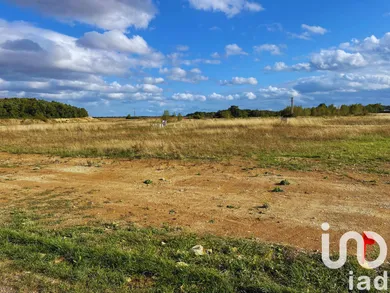 Terrain à bâtir à Saint-Florent-sur-Cher (18400)