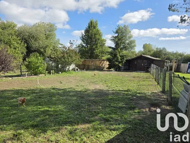 Land in Moncé-en-Belin (72230)