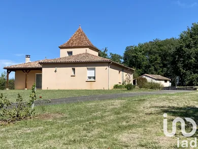Maison à Gourdon  (46300)