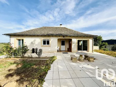 Maison à Tauriac-de-Naucelle (12800)