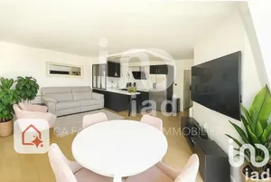 Apartment at Puteaux (92800)