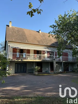House at Bourges (18000)
