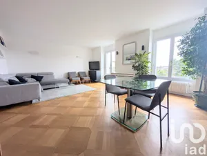 Appartement à Versailles (78000)