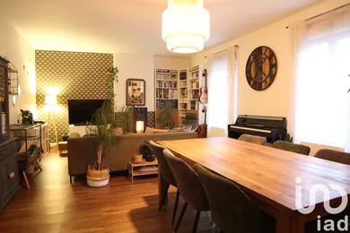 Maison à Saint-Étienne-de-Chigny (37230)