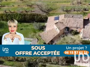 Maison d'architecte à Malaucène (84340)