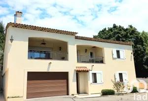 Maison à Coursegoules (06140)