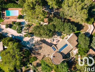 House at Nîmes (30900)