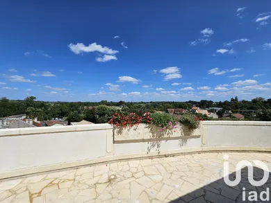 Maison à Châteauneuf-sur-Charente (16120)