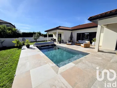 House at Saint-Clair (07430)