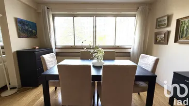 Apartment in Paris (75009)