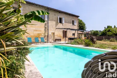 House at Saint-Denis-de-Pile (33910)