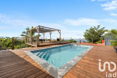 Maison à L'Étang-Salé (97427)