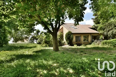 Maison d'architecte à Mormant (77720)