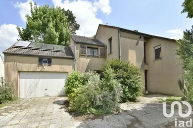 Maison d'architecte à Mormant (77720)