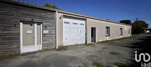 Building at Rives-d'Autise (85240)