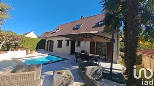Maison traditionnelle à Yerres (91330)