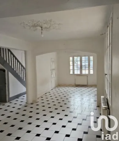 Townhouse at Saint-Nicolas-de-la-Grave (82210)