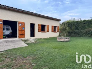 House at Monbéqui (82170)