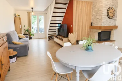 Townhouse at Saint-Pantaléon-de-Larche (19600)