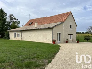 Maison de campagne à Paizay-Le-Sec (86300)