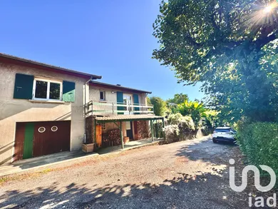 Maison de campagne à Saint-Victor-de-Cessieu (38110)