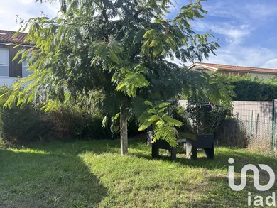 House in Izon (33450)