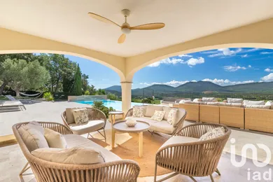 Maison à Le Plan-de-la-Tour (83120)