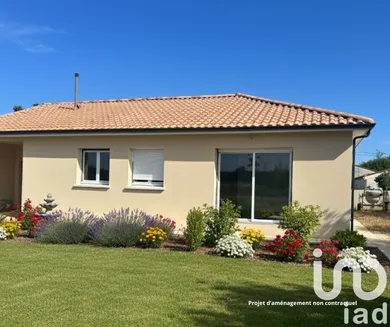 Maison à Saint Medard de Guizieres (33230)