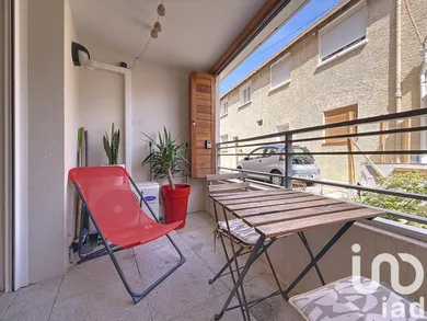 Studio à Marseille (13008)