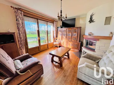 Traditional house at Trélévern (22660)