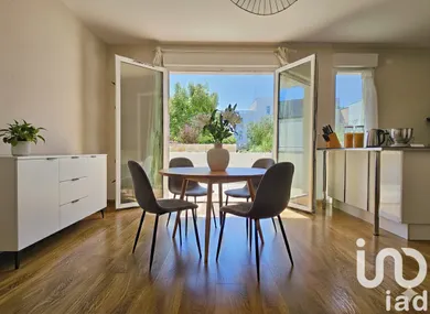 Apartment in Épernon (28230)